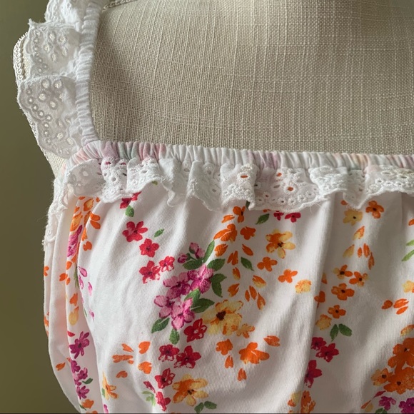 Floral Crop Top - Forever 21 - Picture 2 of 4